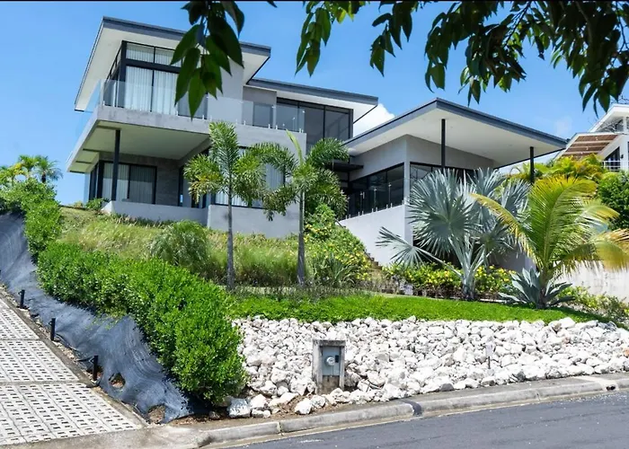 Casa Mar Azul House In A Close To The *